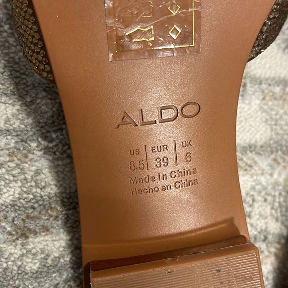 Flat slipper - Picture 4 of 4